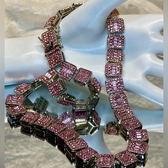 Stunning Pink Glass Rhinestone Statement Necklace Stainless Steel w Safety Clasp - Picture 9 of 13